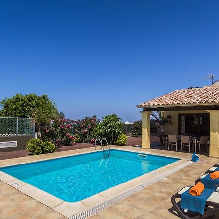 קורלחו Villa Ducales By Villa Plus מראה חיצוני תמונה