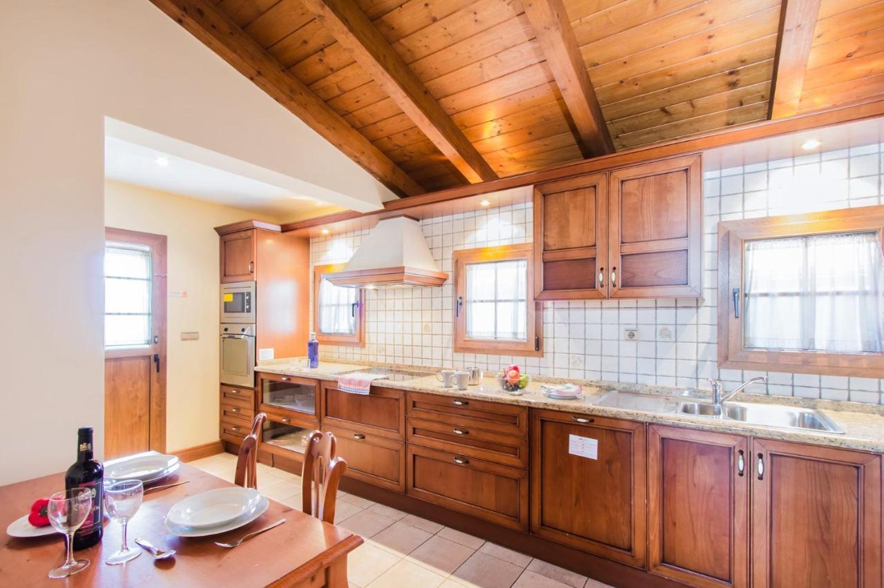 קורלחו Villa Ducales By Villa Plus מראה חיצוני תמונה
